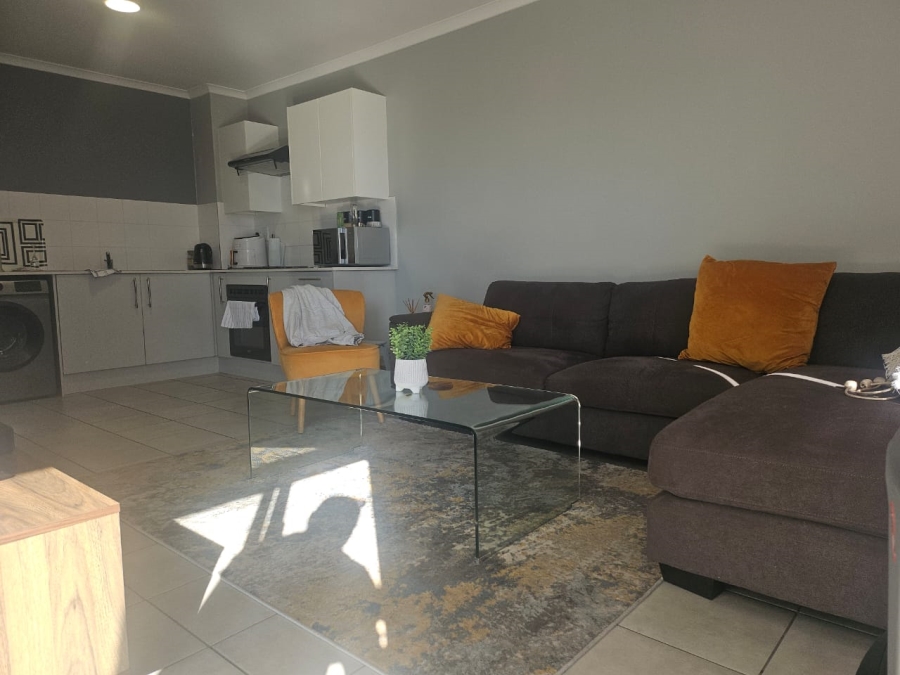 To Let 2 Bedroom Property for Rent in Parklands Western Cape